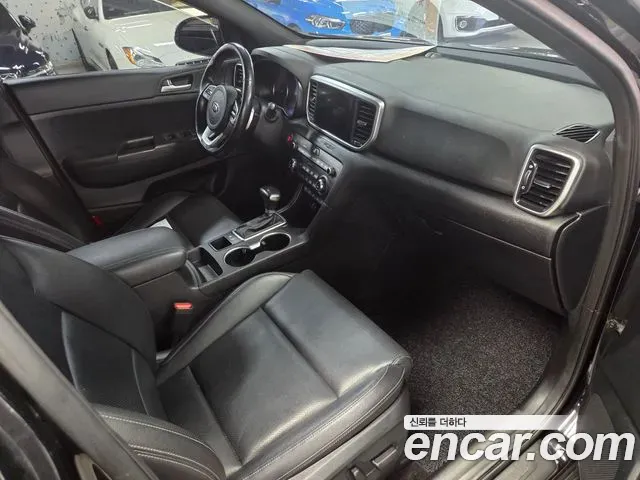 Kia Sportage Diesel 2.0 2WD Prestige 2019 — фото 9