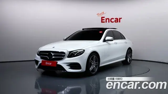 Mercedes-Benz E-Class E300 4MATIC AMG Line 2019