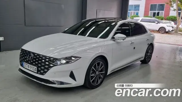 Hyundai Grandeur 2.5 Le Blanc 2022