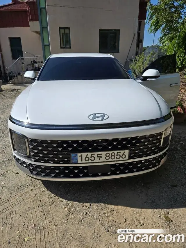 Hyundai Grandeur Exclusive 2024