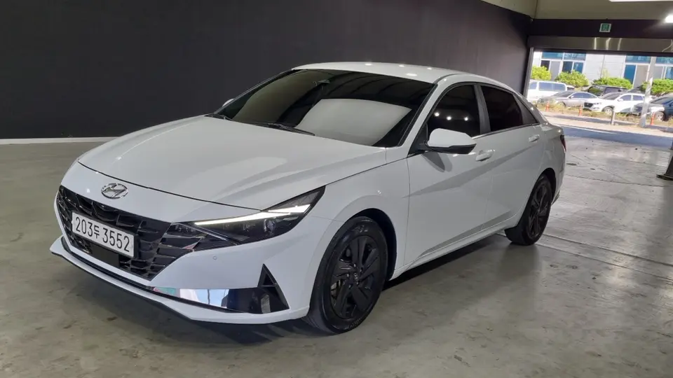 Hyundai AVANTE 1.6 Inspiration 2021