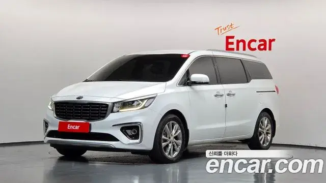 Kia Carnival 9-Seater Prstige 2020