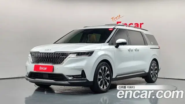 Kia Carnival Gasoline 9-Seater Signature 2022
