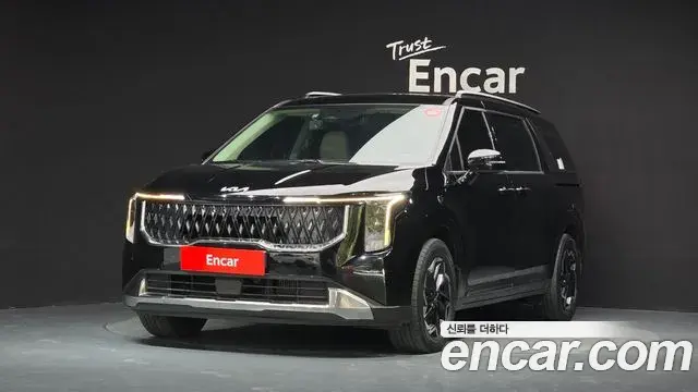 Kia Carnival Diesel 9-Seater Noblesse 2025