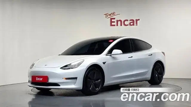 Tesla Model 3 Standard Range Plue RWD 2020