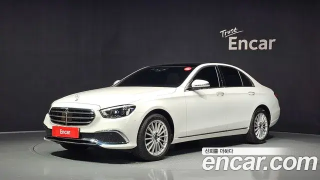 Mercedes-Benz E-Class E220d 4MATIC Exclusive 2023