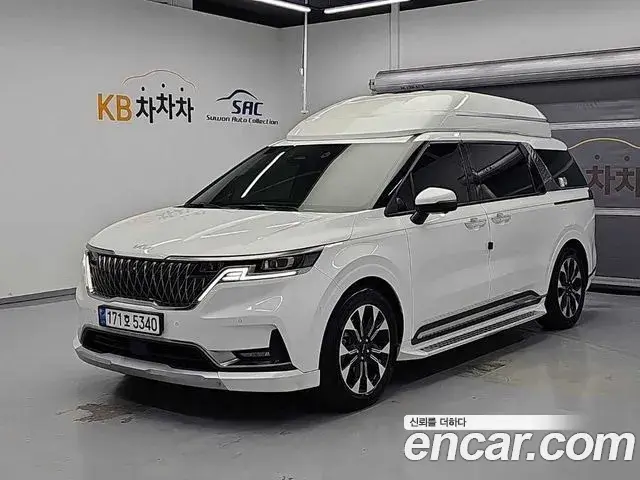 Kia Carnival Gasoline 4-Seater Hi-Limousine Signature 2022