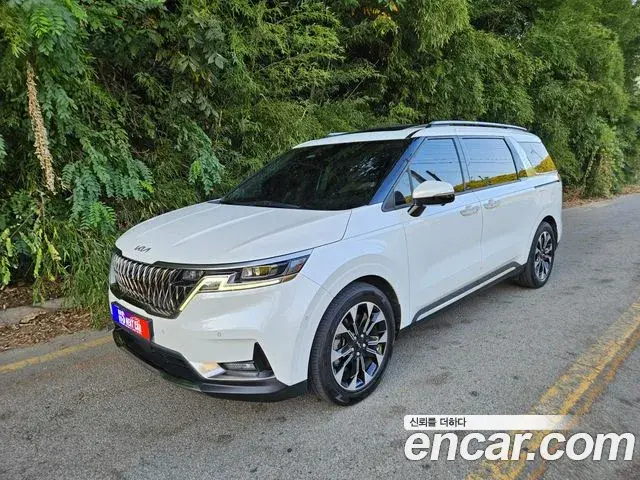 Kia Carnival Diesel 9-Seater Noblesse 2022