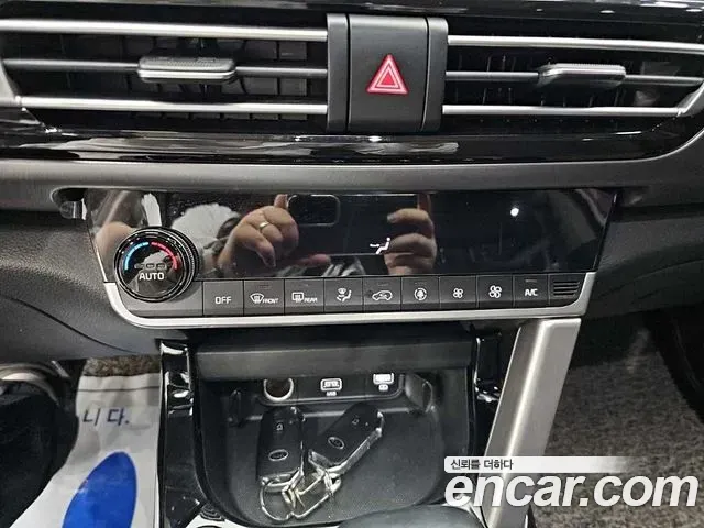 Kia Seltos Diesel 1.6 2WD Prestige 2019 — фото 10