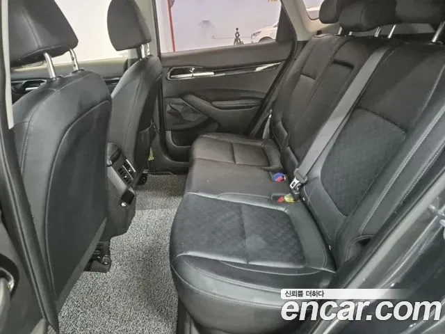 Kia Seltos Diesel 1.6 2WD Signature 2020 — фото 12