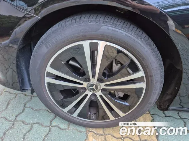 Mercedes-Benz E-Class E300 Avantgarde 2020 — фото 18