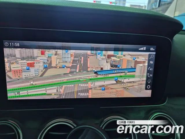 Mercedes-Benz E-Class E300 Avantgarde 2020 — фото 6