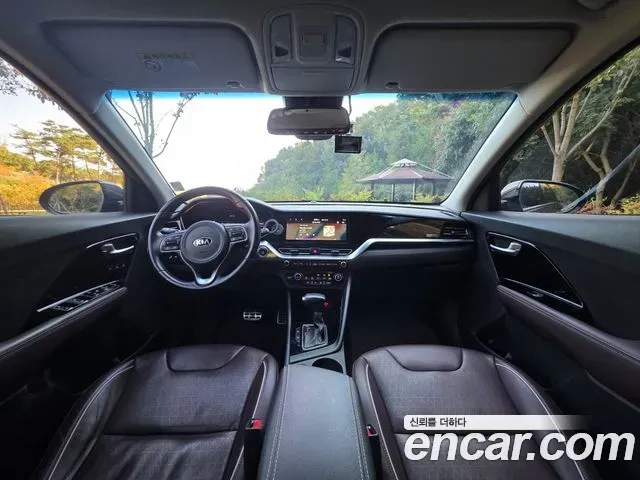 Kia Niro 1.6 HEV Noblesse Special 2019 — фото 10