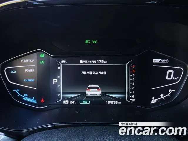 Kia Niro 1.6 HEV Noblesse Special 2019 — фото 8