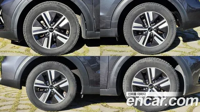 Kia Niro 1.6 HEV Noblesse Special 2019 — фото 6