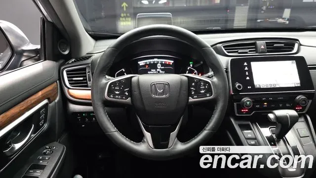 Honda CR-V 1.5 Touring 4WD 2019 — фото 13