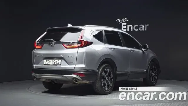 Honda CR-V 1.5 Touring 4WD 2019 — фото 2