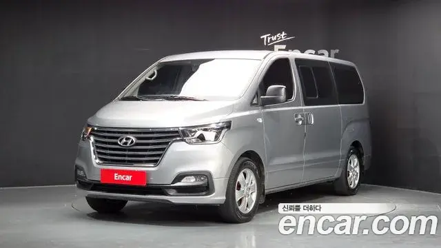 Hyundai Starex Wagon 12-Seater Smart 2019