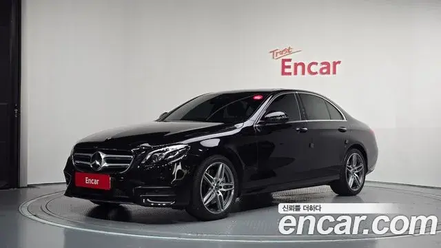 Mercedes-Benz E-Class E300 AMG Line 2019