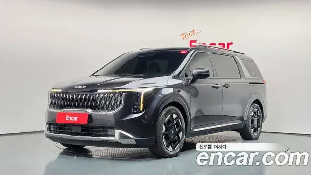 Kia Carnival HEV 7seater Signature 2024