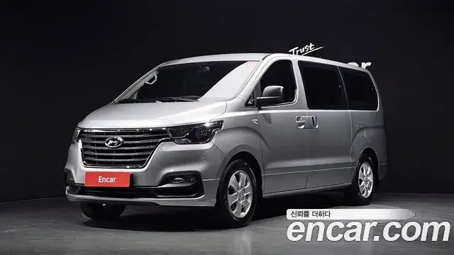 Hyundai Starex Wagon 12-Seater Smart 2020