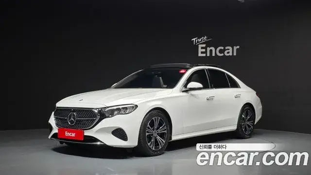 Mercedes-Benz E-Class E200 Avantgarde 2025