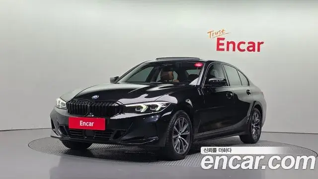 BMW 3-Series 320i 2023