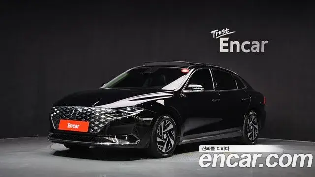 Hyundai Grandeur Exclusive 2022