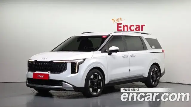 Kia Carnival Diesel 9-Seater Prestige 2024