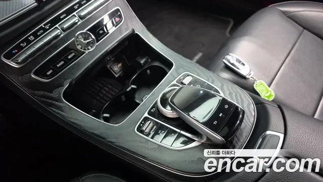 Mercedes-Benz E-Class E250 Avantgarde 2019 — фото 9