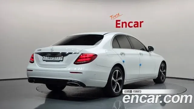 Mercedes-Benz E-Class E250 Avantgarde 2019 — фото 2