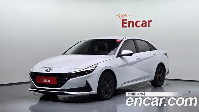 Hyundai AVANTE 1.6 Modern 2022
