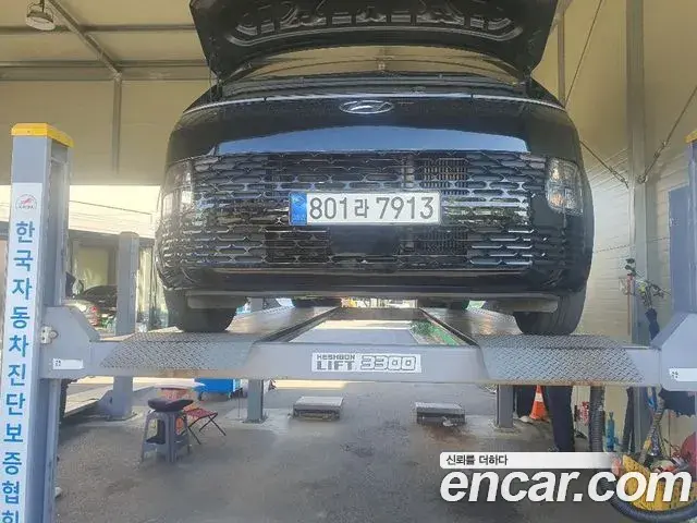 Hyundai Staria Cargo 3-Seater Modern 2022