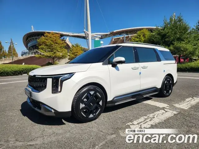 Kia Carnival HEV 9seater Nobless 2024