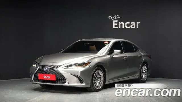 Lexus ES Executive 2019