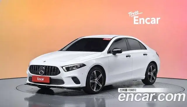 Mercedes-Benz A-Class A250 4MATIC Sedan 2020