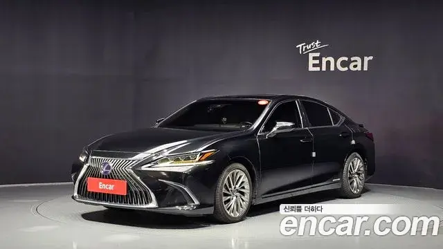 Lexus ES Executive 2020
