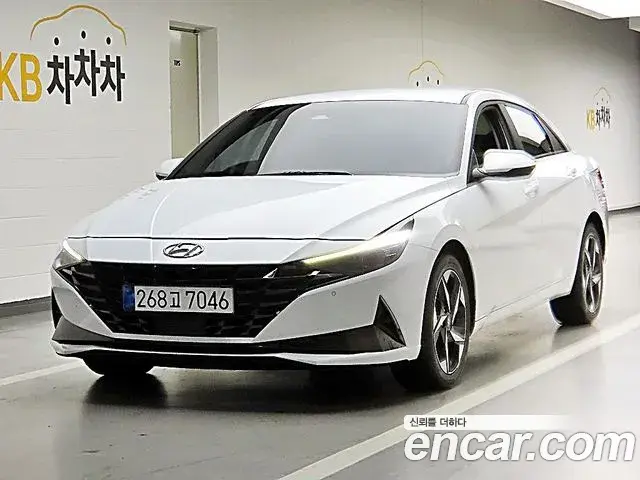 Hyundai AVANTE 1.6 Modern 2022