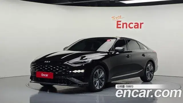 Kia K8 Signature 2022