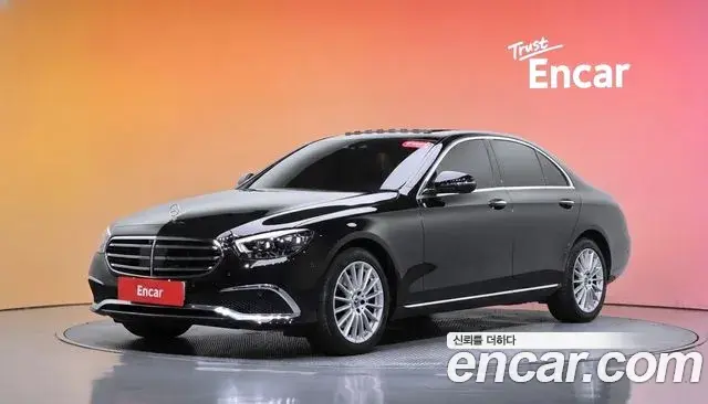 Mercedes-Benz E-Class E250 Exclusive 2022