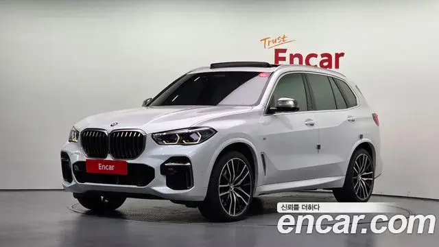 BMW X5 M50i 2022