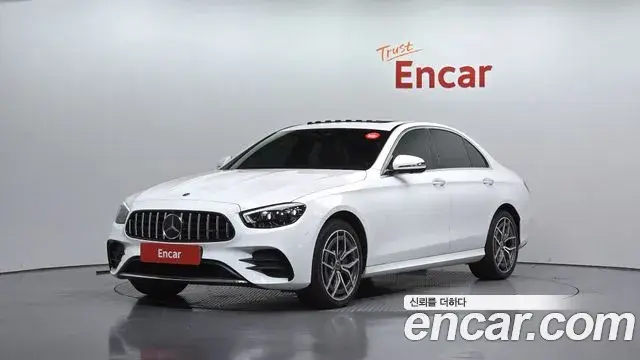 Mercedes-Benz E-Class E220d 4MATIC AMG Line 2022