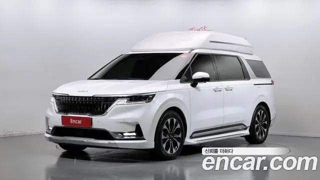Kia Carnival Gasoline 9-Seater Hi-Limousine Signature 2021