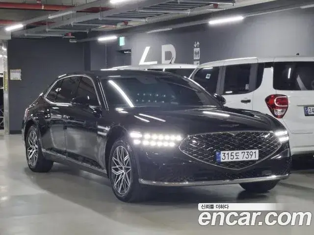 Genesis G90 Gasoline 3.5 Turbo AWD 2025