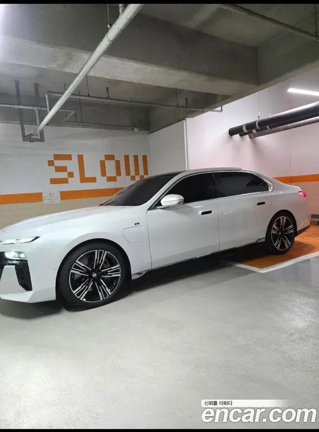 BMW 7-Series 750e xDrive M Sport 2025