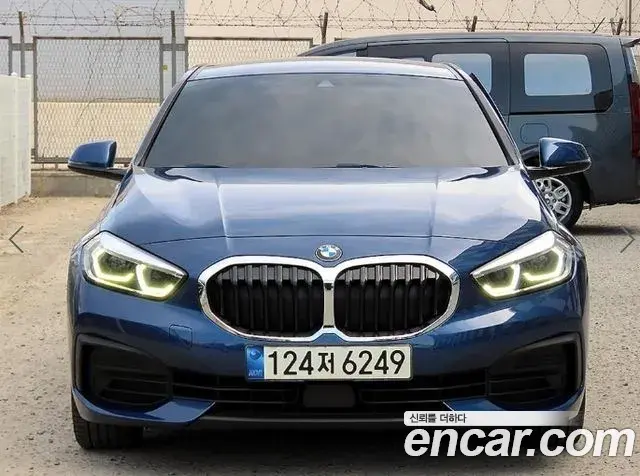 BMW 1-Series 118d Joy 2021