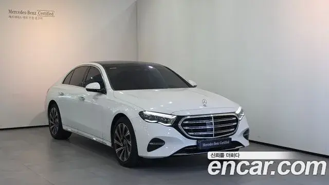 Mercedes-Benz E-Class E300 4MATIC Exclusive 2026