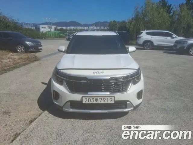 Kia Seltos Gasoline 2.0 2WD Trendy 2024