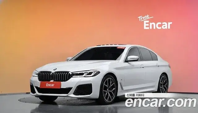 BMW 5-Series 530i M Sport Package 2021