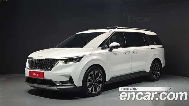 Kia Carnival Diesel 7-Seater Signature 2023